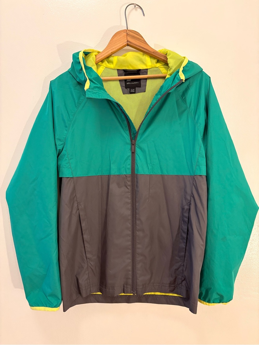 All In Motion Lightweight Green and Gray Windbreaker Jacket with Yellow Trim XL